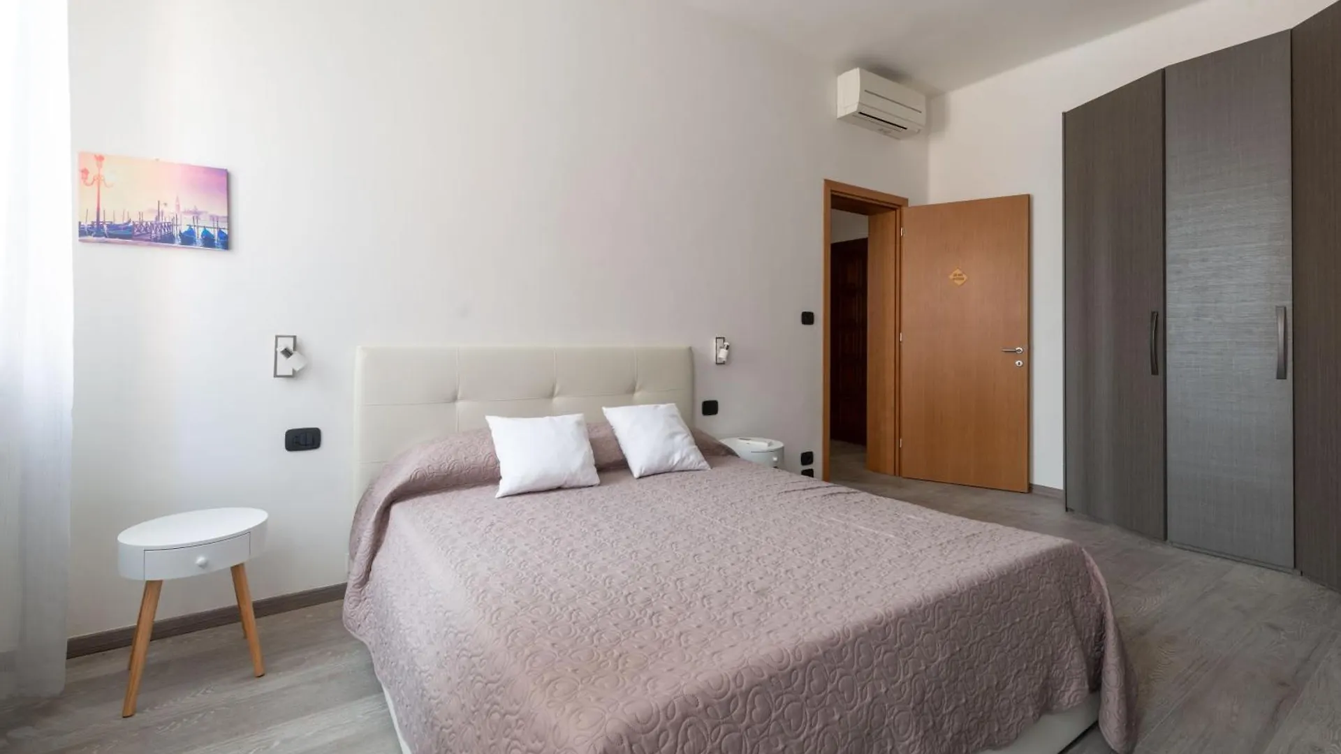 Celestia Terrazza Canal View Venise 0*,